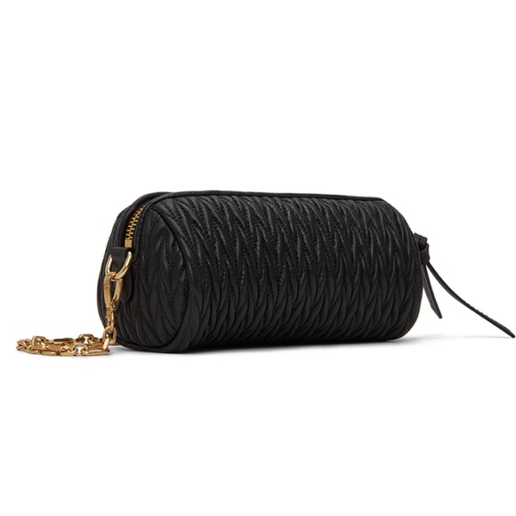 Miu Miu Black Leather Matelassé Shoulder Bag - Picture 4 of 6